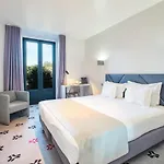 Bliss 3*