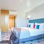 Bliss Hotel