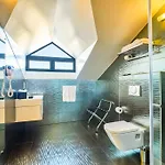 Hotel Bliss 3*