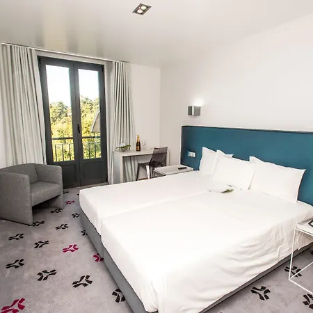 Bliss Hotel