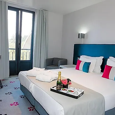 Hotel Bliss 3*