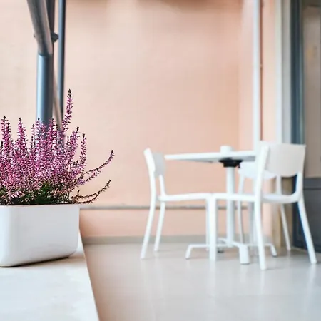 Hotel Bliss 3*