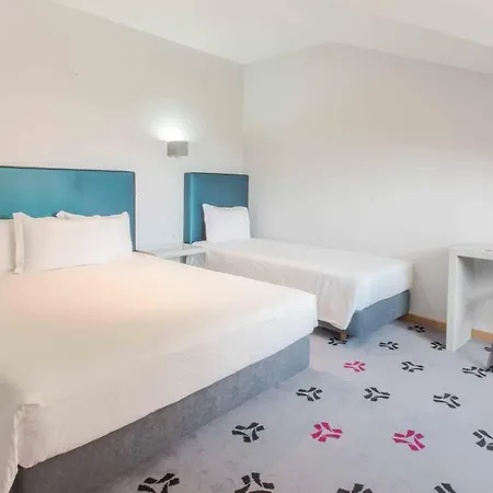 Bliss Hotel 3*